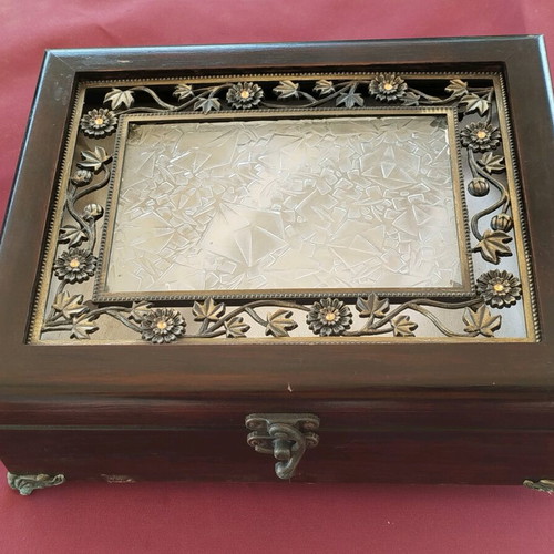 Rustic wooden jewelry box with glass lid, bronze branches and amber stones new