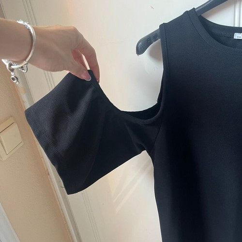 Set of 3 black women's dresses size M like new