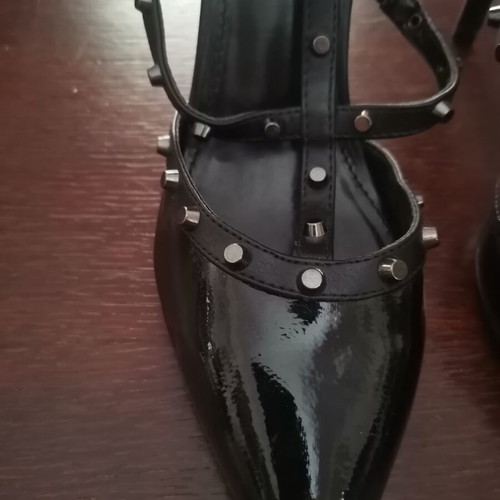 Tamaris black patent leather pumps with studs