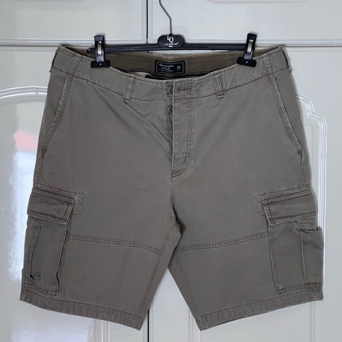 Abercrombie & Fitch Cargo Bermuda gray XL like new