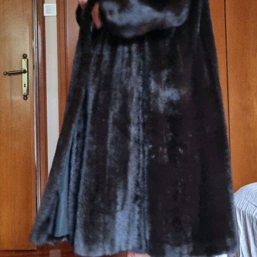 Mink fur coat single-piece handmade like new, black