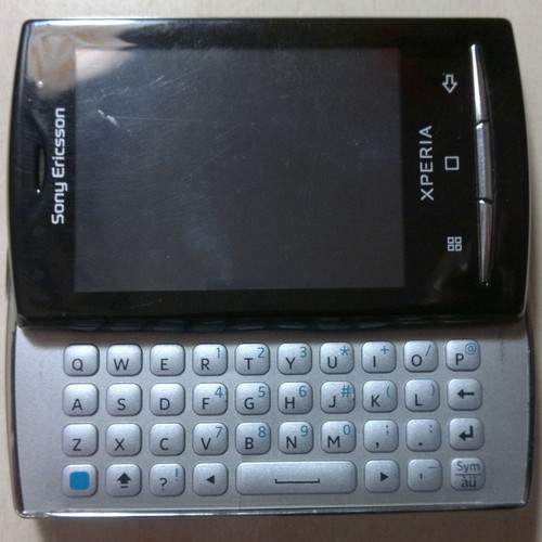 Sony Ericsson X10 Mini for parts without battery and charger