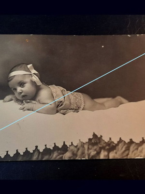 Vintage φωτογραφία μωρού σε στούντιο στην Αλεξάνδρεια, 1923
