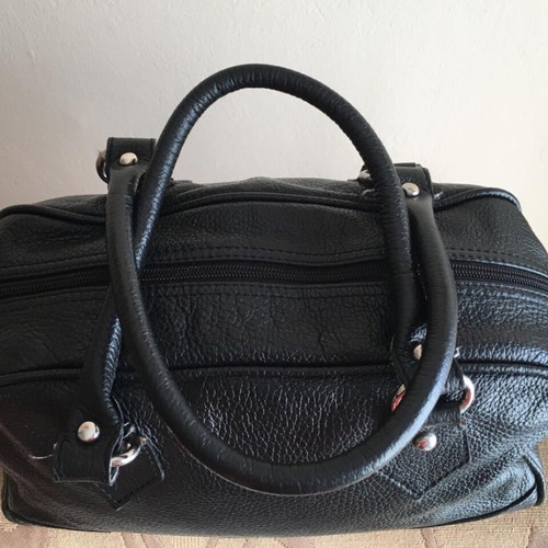 Black leather handbag like new
