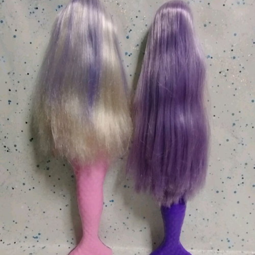 Barbie Colour Reveal Mermaids like new, two incomplete dolls