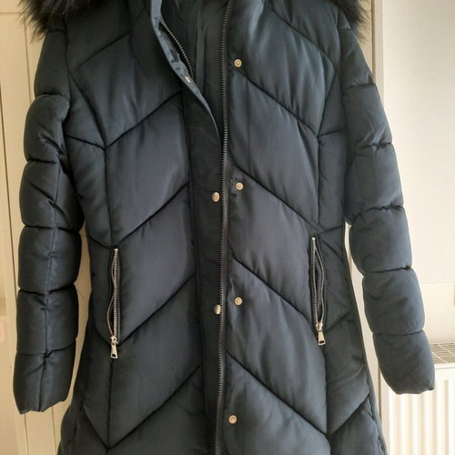Long jacket like new, blue, size medium with fur hood