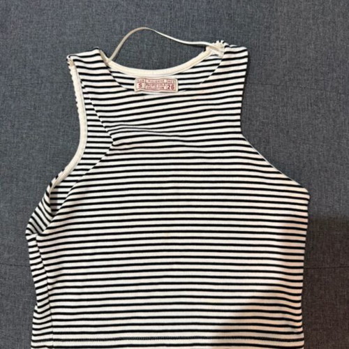 Striped summer top used, size small, black and white