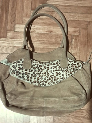 Zara shoulder bag used, leather with animal print