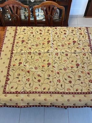 Decorative tablecloth used 125x125cm