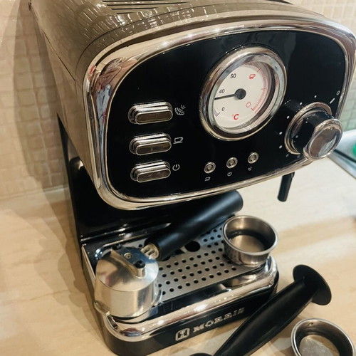 Morris R20822EMK Espresso Coffee Machine like new, retro design