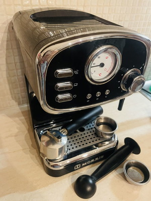 Morris R20822EMK Espresso Coffee Machine like new, retro design