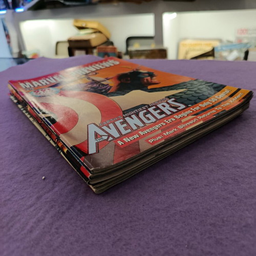 Marvel Previews comics used, lot of 5 issues in English
