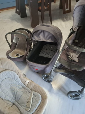 Καρότσι Inglesina 3 σε 1 μεταχειρισμένο με κάθισμα αυτοκινήτου, ποδόσακο και μουσική relax