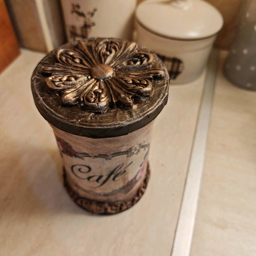 Metal coffee vase vintage like new