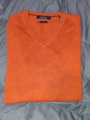 McNEAL sweater V-neck Large, like new, pima cotton and cashmere