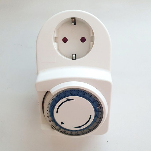 Everflourish 3GD/3A 3500W analog mechanical plug timer