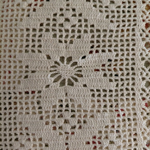 Handmade vintage quilt cotton, new, ecru with crochet pattern