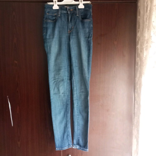 Levi's women's pants dark blue like new