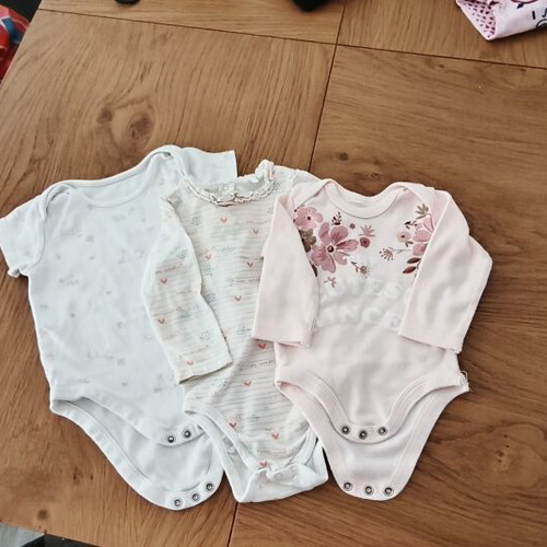 Baby bodysuits used, set of 3 for 9-12 months, cotton