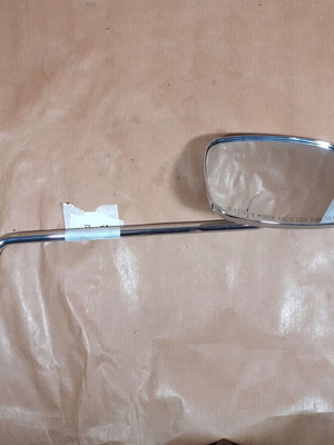 FU FA27L E11 001005 Vespa V9 mirror used with broken glass