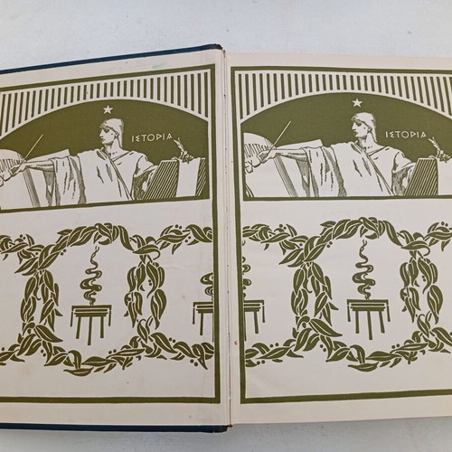 History books used, pack of 2 volumes
