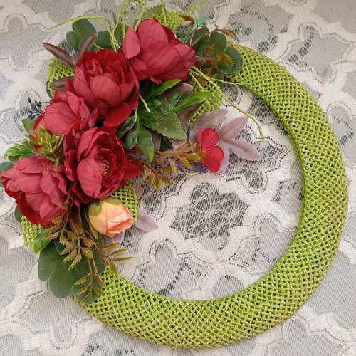 Handmade knitted wreath new