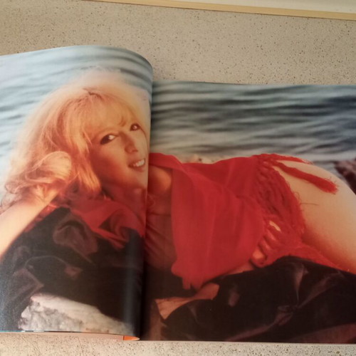 Aliki tou Kalokairiou book like new, 98 pages