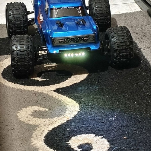 Wltoys V2 1/12 124017 4WD Monster Truck like new upgrade