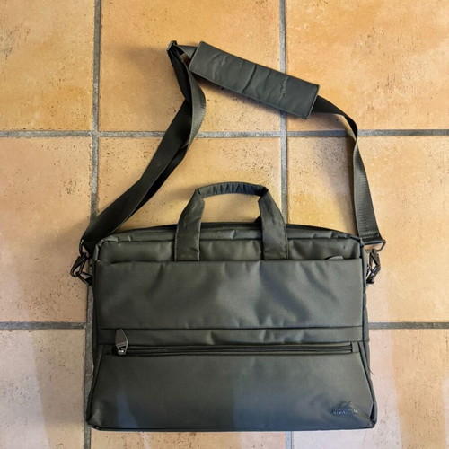 Rivacase 15.6" Central shoulder and hand bag grey like new
