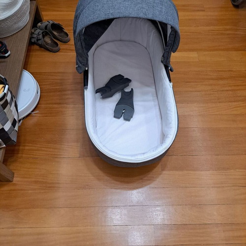 Quax Avenue Trio stroller used, dark gray 3 in 1