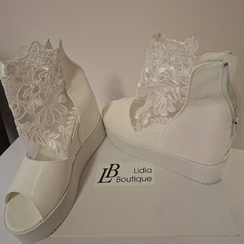 Wedding shoes new, leather and high-quality lace, size 39