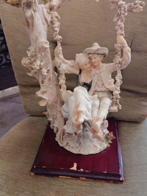 Statue like new, decorative for home