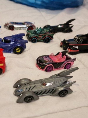 Batwheels and Batmobile toy cars like new