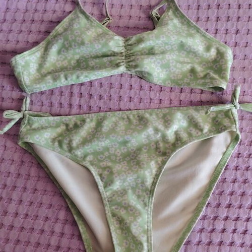 H&M girls' bikini swimsuit 8-10 years, adjustable straps, clip top
