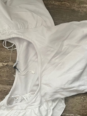 Zara short white t-shirt like new, sizes S and M