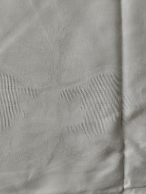 Τραπεζομάντηλο λευκό καινούργιο 2,70x1,52 μ