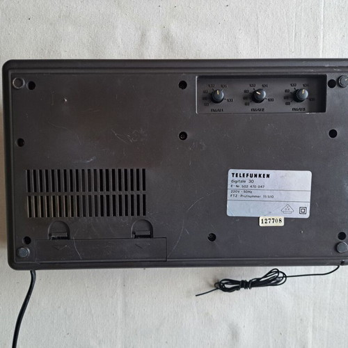 Telefunken Digitale 30 Retro Radio Clock used