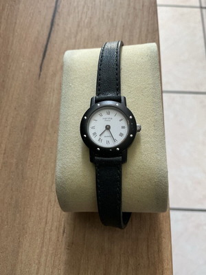 Herma Paris wristwatch women's used, black