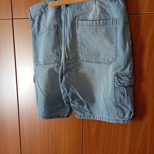 Bershka denim bermuda shorts XL, light blue, like new