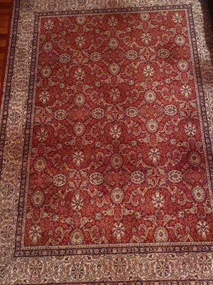 Summer viscose rug with 3 runners like new