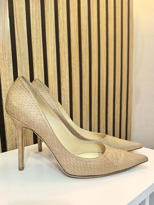 Jimmy Choo leather heels size 40 used, beige