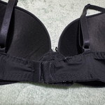 Black bra 75B like new