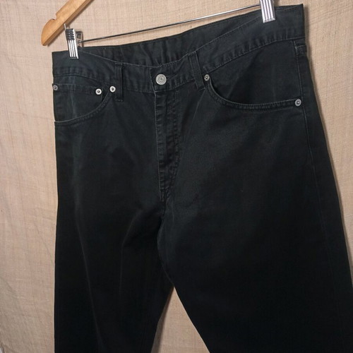 Дънки Levi's vintage като ново, модел 521, размер 34x30, черни