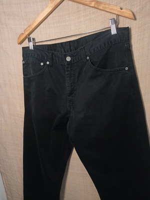 Дънки Levi's vintage като ново, модел 521, размер 34x30, черни