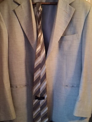 Jacket with tie like new, gray