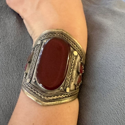 Vintage handmade 925 silver bracelet with carnelian semiprecious stone like new