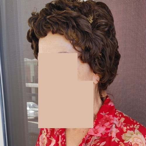 Sea Cap Wig used, soft brown-blonde color