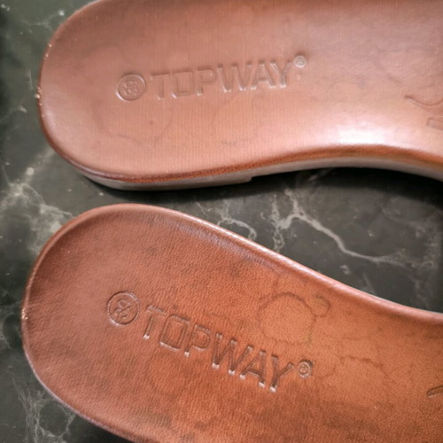 Topway floral sandals like new, leather, size 39, red multicolor