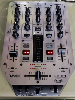 Behringer VMX-200 Pro mixer used
