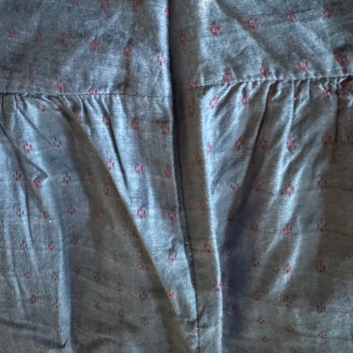 Attrativo women's skirt like new, size L, blue